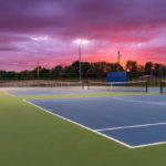 Pourquoi rénover un court de tennis à Lyon est essentiel ?