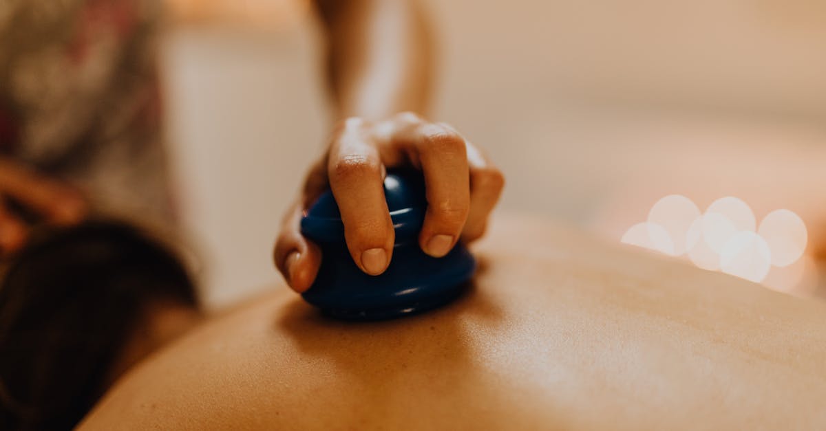 découvrez les bienfaits de l'acupression, une technique de bien-être inspirée de la médecine traditionnelle chinoise. apprenez comment soulager le stress, améliorer votre circulation sanguine et favoriser la détente grâce à des pressions ciblées sur des points spécifiques du corps.