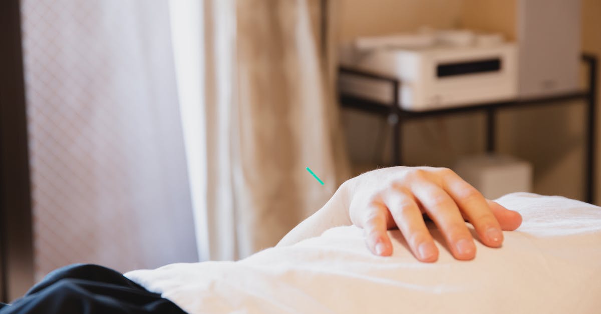 découvrez l'acupression, une pratique ancestrale d'origine chinoise qui utilise des points de pression pour soulager le stress, améliorer le bien-être et favoriser la guérison naturelle. apprenez comment cette méthode peut transformer votre santé au quotidien.