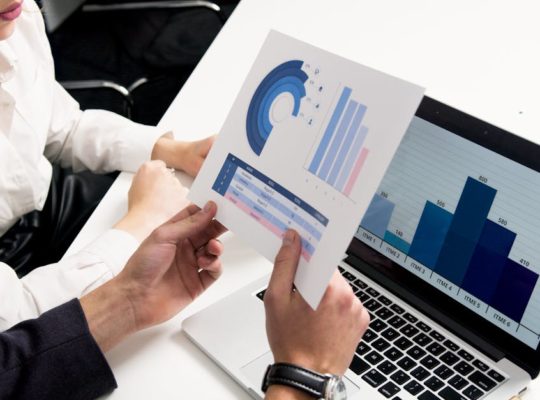 découvrez les dernières tendances adultes qui façonnent notre époque ! explorez des sujets variés allant des styles de vie innovants aux nouvelles pratiques sociales, en passant par les préférences culturelles et technologiques.