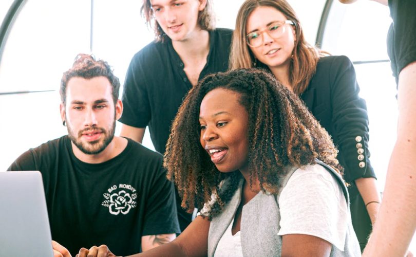 découvrez notre agence de marketing, experte en stratégies innovantes pour propulser votre entreprise vers le succès. nos services incluent le marketing digital, la gestion des réseaux sociaux et l'optimisation seo, adaptés à vos besoins spécifiques. faites passer votre communication au niveau supérieur avec notre équipe passionnée et engagée.
