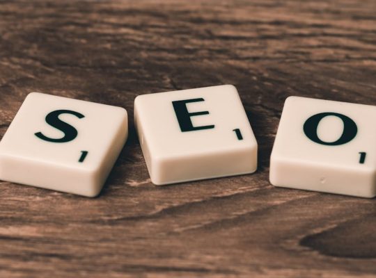 découvrez les meilleures pratiques en seo pour optimiser votre site web, améliorer votre visibilité sur les moteurs de recherche et attirer un trafic qualifié. apprenez les techniques essentielles pour réussir en référencement naturel.