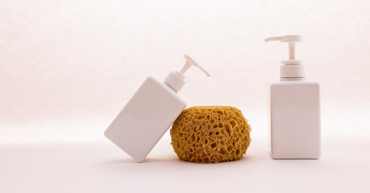 découvrez des astuces innovantes pour l'organisation de votre salle de bain. transformez votre espace avec des conseils pratiques et des solutions de rangement efficaces pour un environnement harmonieux et fonctionnel.