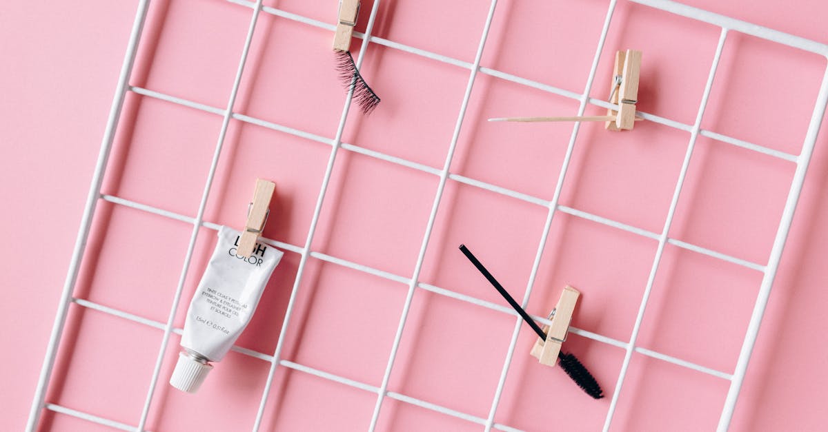 découvrez des astuces et conseils pour une organisation optimale de votre maquillage. transformez votre routine beauté en un espace rangé et inspirant, afin de retrouver facilement chaque produit et de gagner du temps au quotidien.