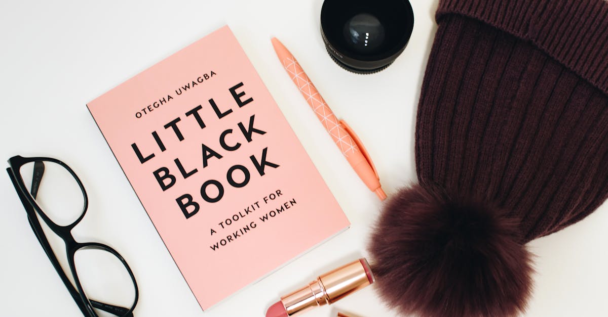 découvrez notre sélection d'accessoires de lecture essentiels pour améliorer votre expérience de lecture. profitez de marque-pages, lampes de lecture et supports adaptés à tous vos livres préférés.