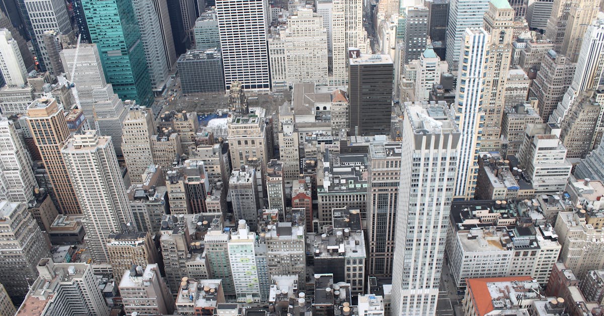 découvrez comment réussir votre investissement immobilier : conseils, stratégies et actualités pour maximiser la rentabilité et sécuriser votre patrimoine dans le secteur de l'immobilier.