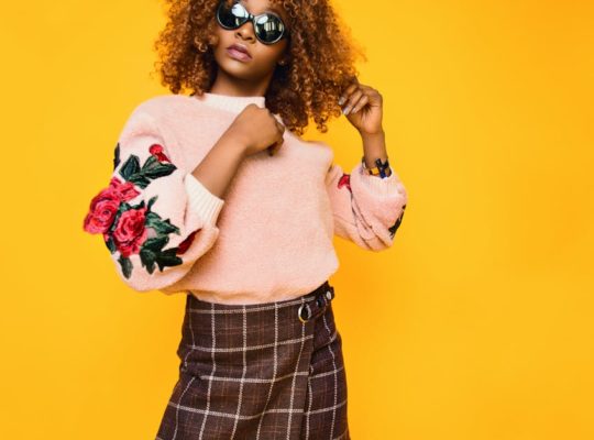 découvrez les dernières tendances de la mode, des conseils de style et des idées d’inspiration pour affirmer votre look au quotidien. explorez l’univers fashion et restez à la pointe des nouveautés !