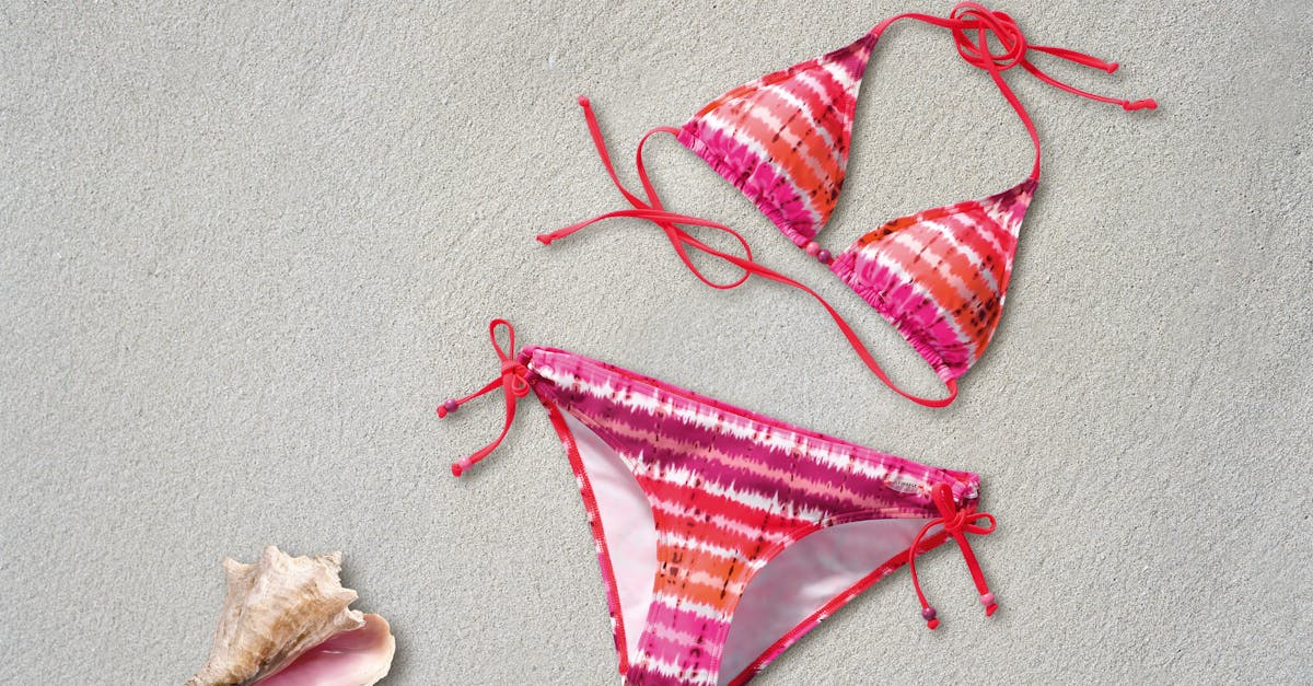 découvrez notre collection de lingerie élégante et confortable, conçue pour sublimer votre silhouette au quotidien. alliez style, qualité et bien-être avec nos ensembles adaptés à toutes les envies.