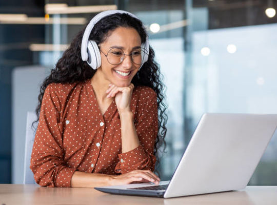 Un Site Internet Artisan Paris bien conçu inspire immédiatement confiance. Il met en avant votre savoir-faire, vos réalisations