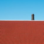 Pourquoi l’humidité est-elle fréquente dans les toitures à Amiens ?