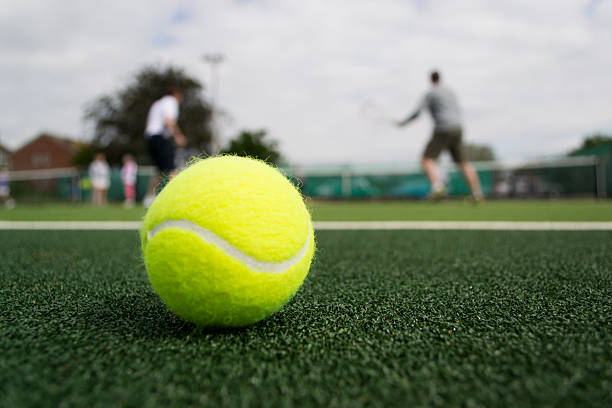 construction court de tennis en gazon synthétique à Angers